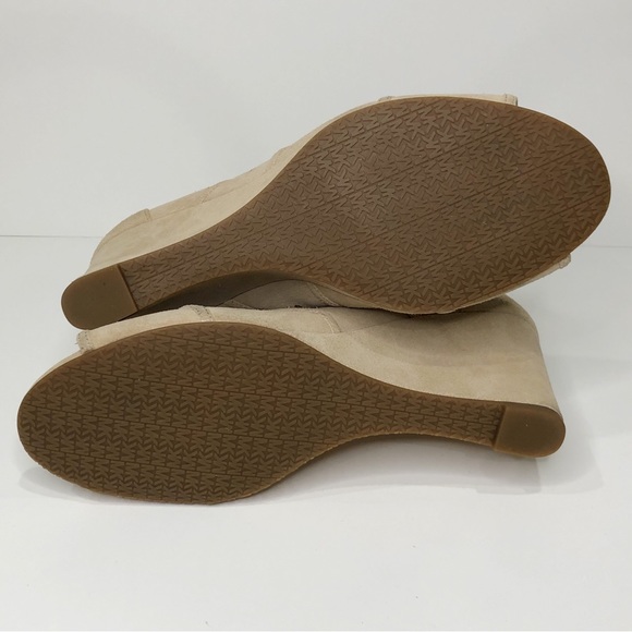 NWOT Michael Kors Women's Shoe - Picture 9 of 12